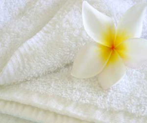 Obrazek Ręcznik frotte 50x100 cm. Gramatura 500/m2. Kolor biały Ręcznik hotelowy frotte 100% bawełny.