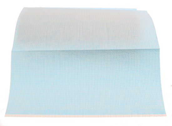 Obrazek Serweta podfoliowana 33x46 cm 50 szt. Serwety do manicure pedicure  składane niebieskie